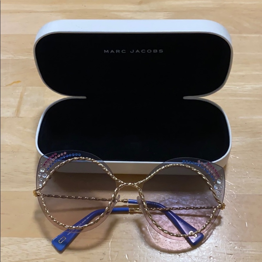 Marc Jacobs sunglasses